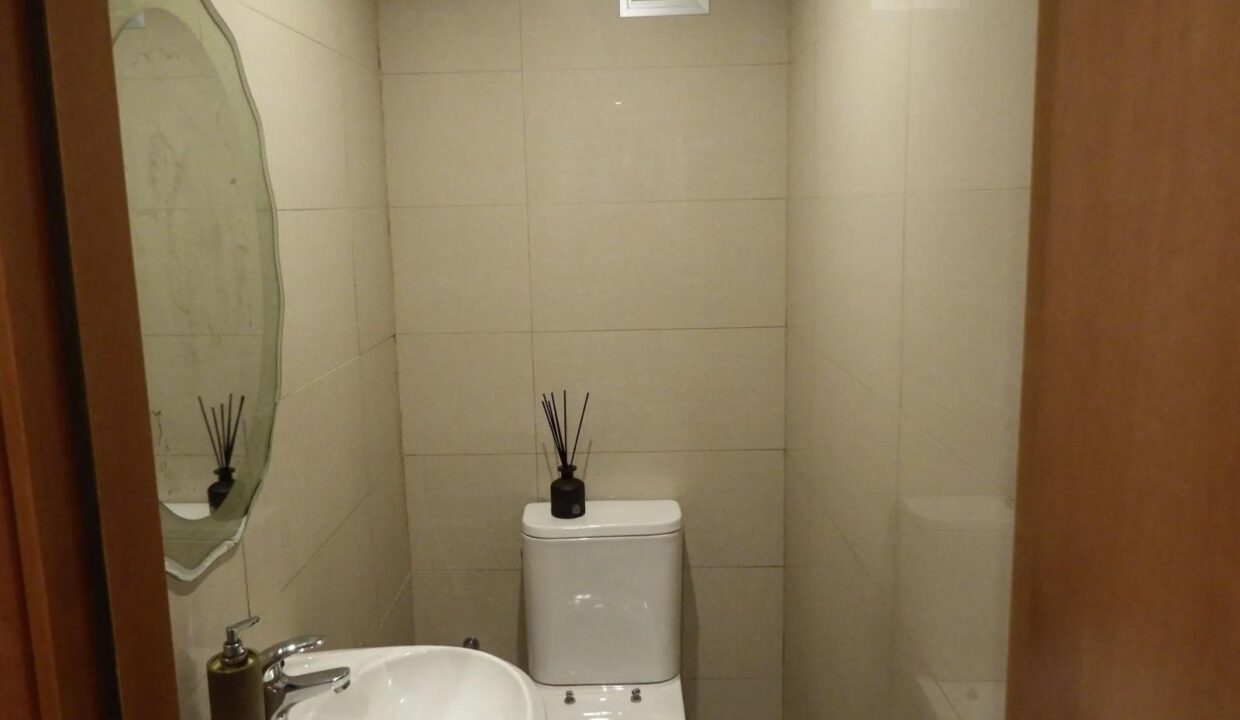 adb7ea55-7388-4a55-8179-216f8cf766a4