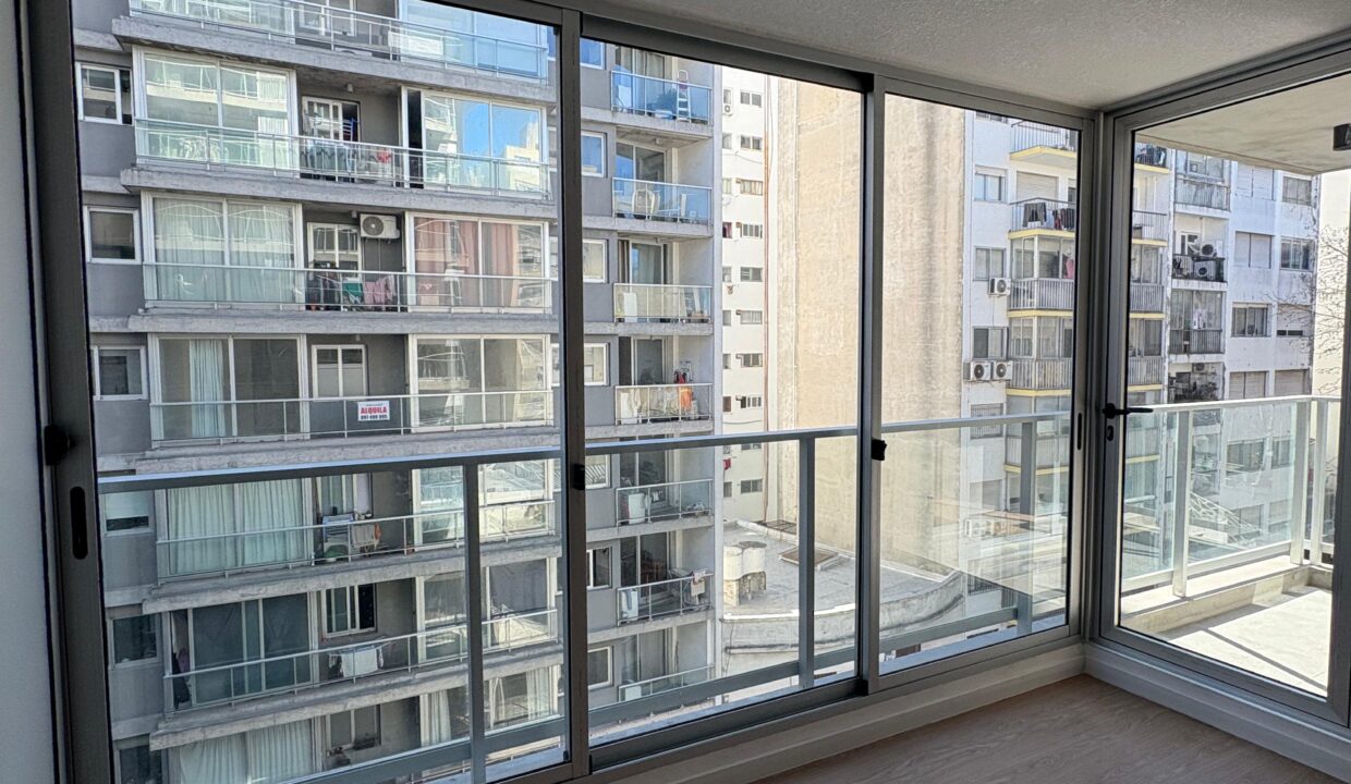 c657b2d9-16fb-4810-8e4c-59e4a609ca8e